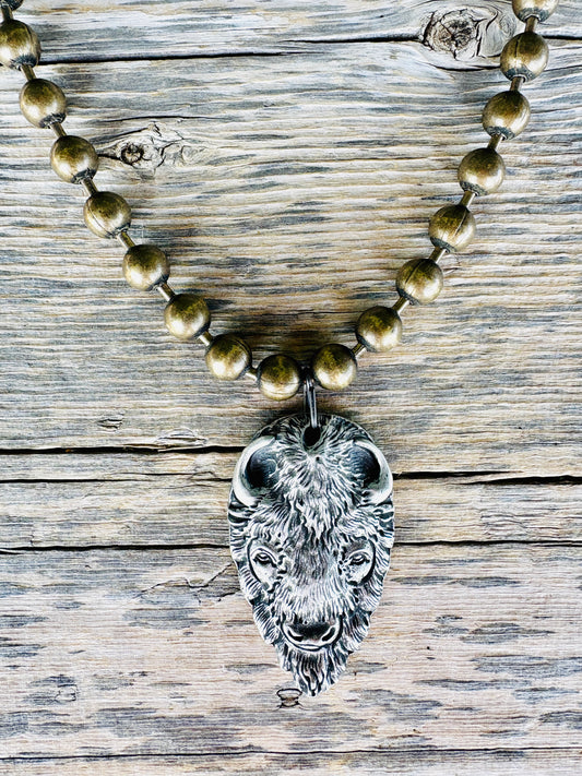 Tres Melindas: Bison Face Necklace