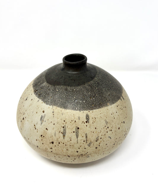 Katy Fox: Ceramic Vase (Teardrop Black Speckled)