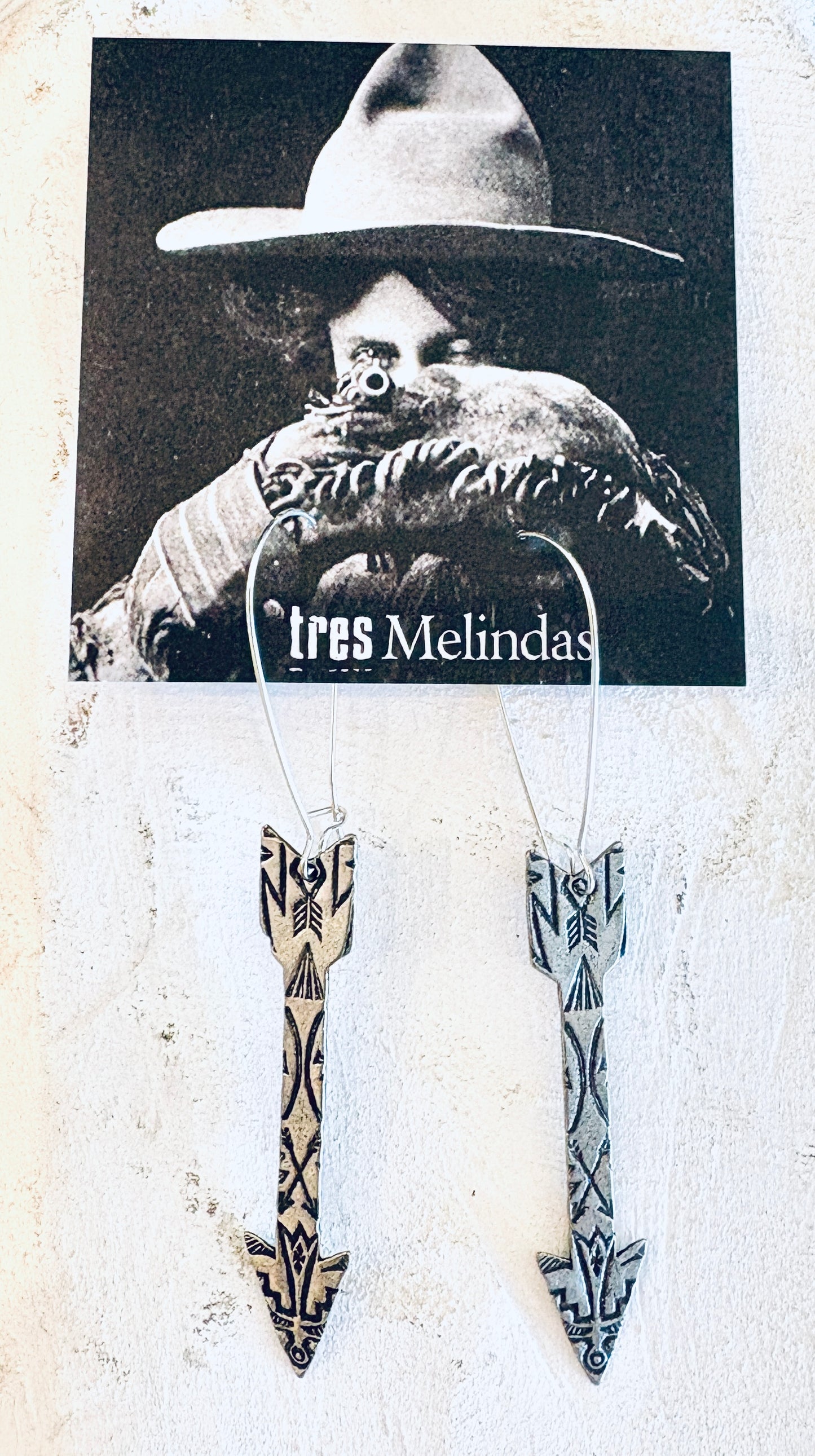Tres Melindas: Arrow Earrings
