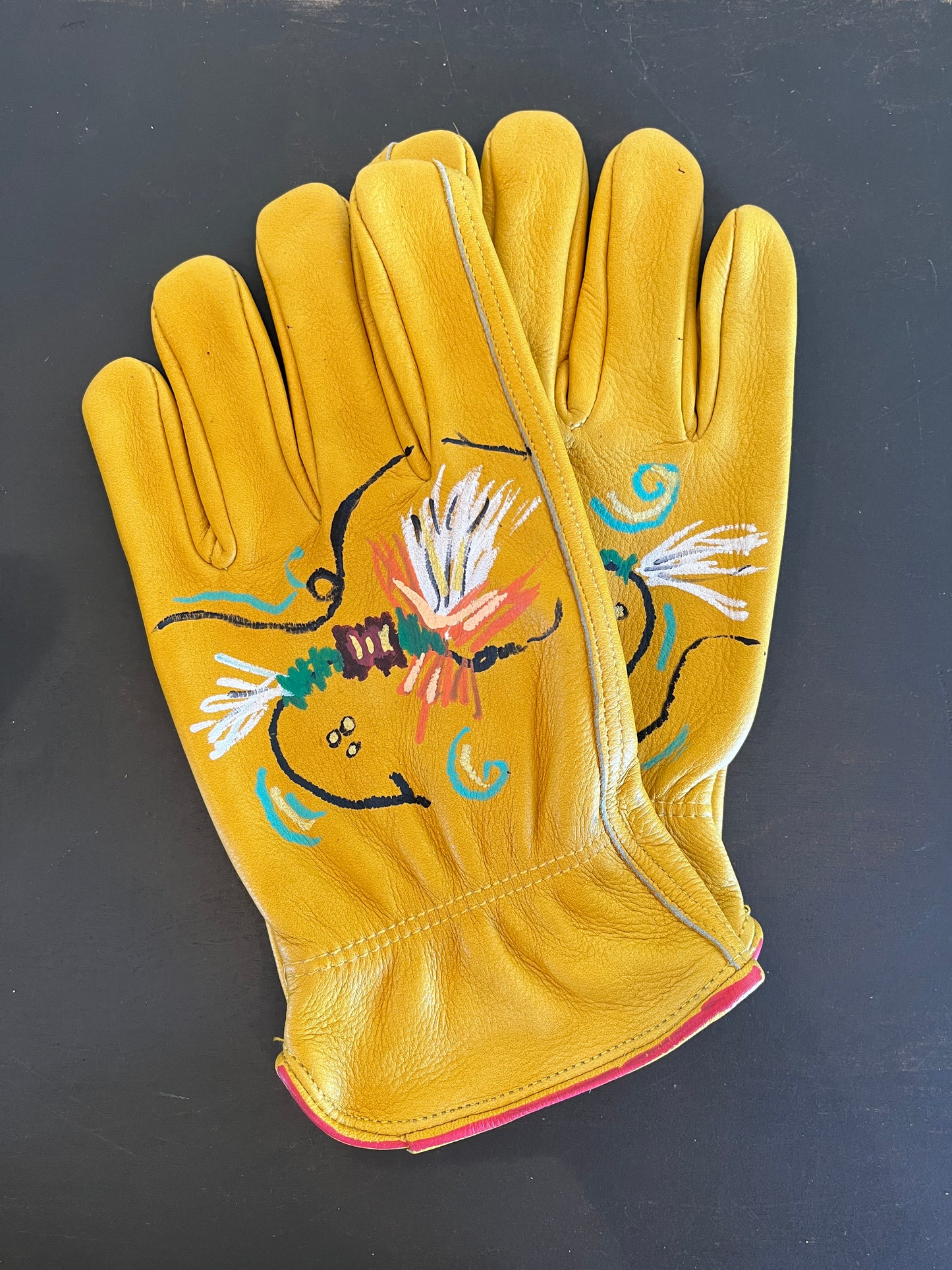 Abby Paffrath: Leather Gloves