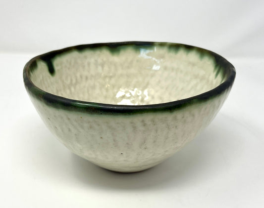 Valerie Seaberg: Pinch Pot Bowl