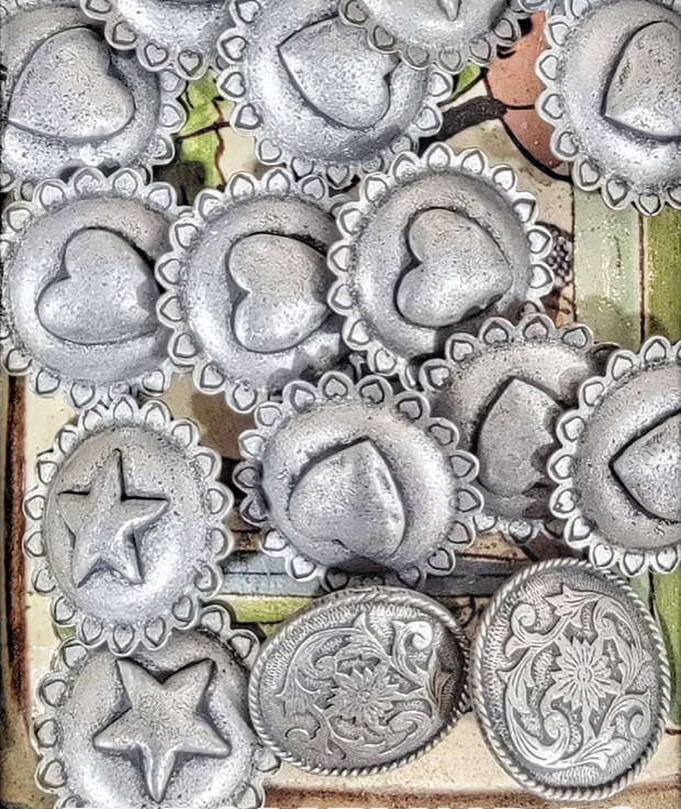 Tres Melindas: Scarf Slide