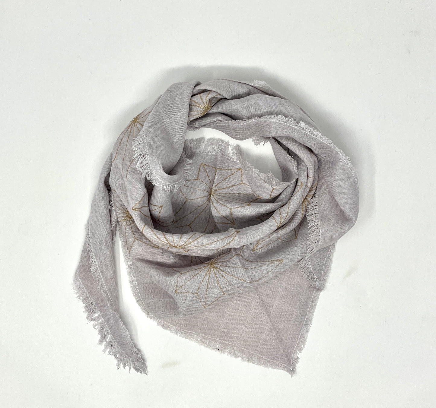 Lisa Walker: Kerchief