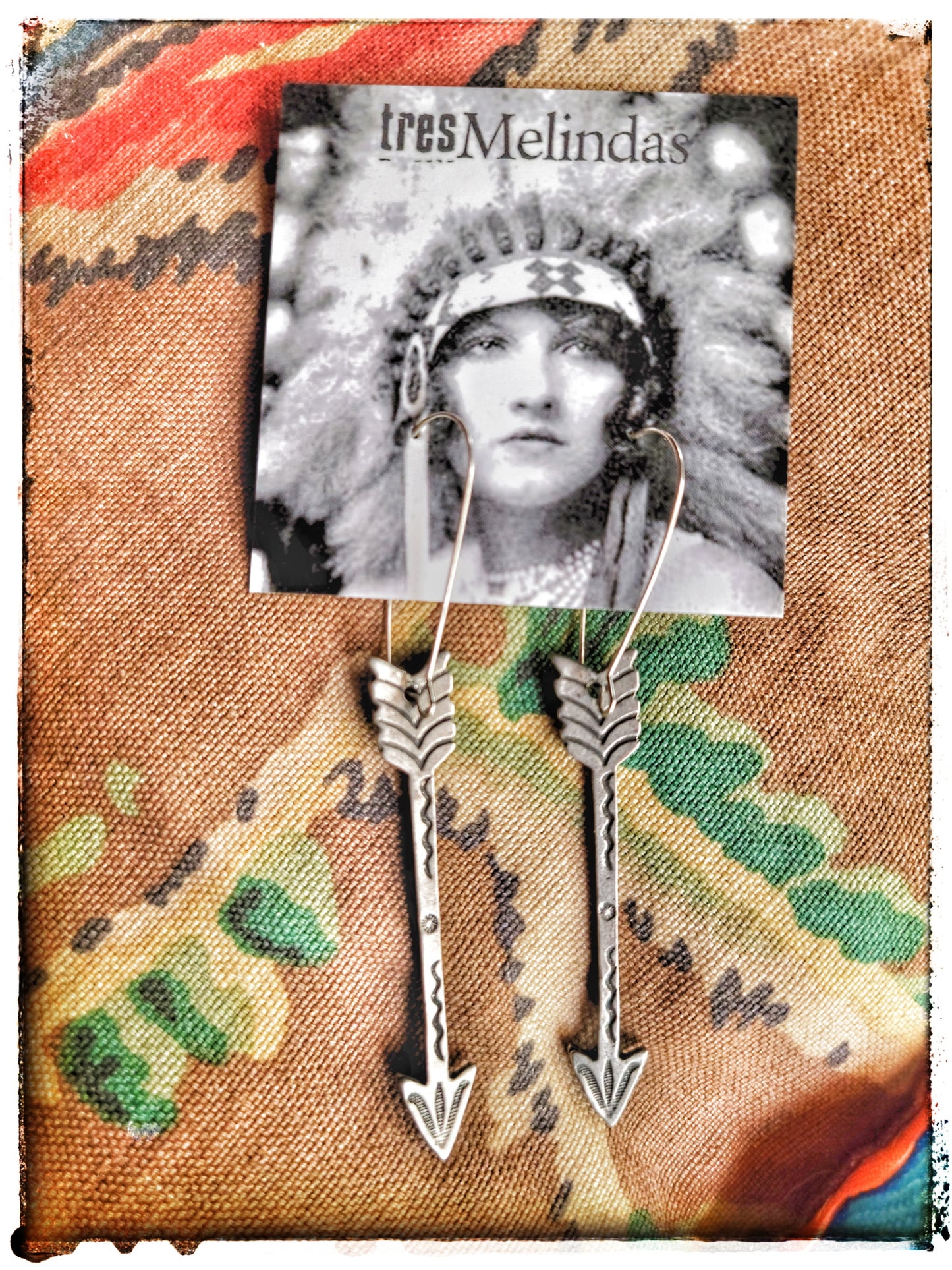 Tres Melindas: Earring Sets