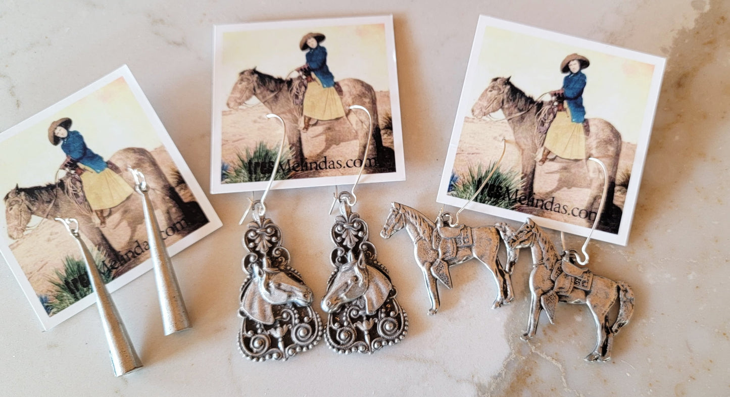 Tres Melindas: Large Earring Sets