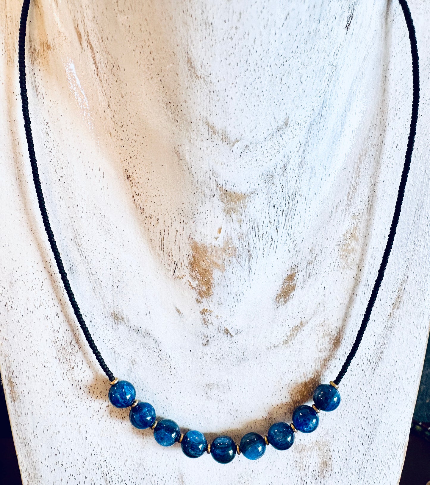 Molly Lynam: Jenny Lake Classic Necklace