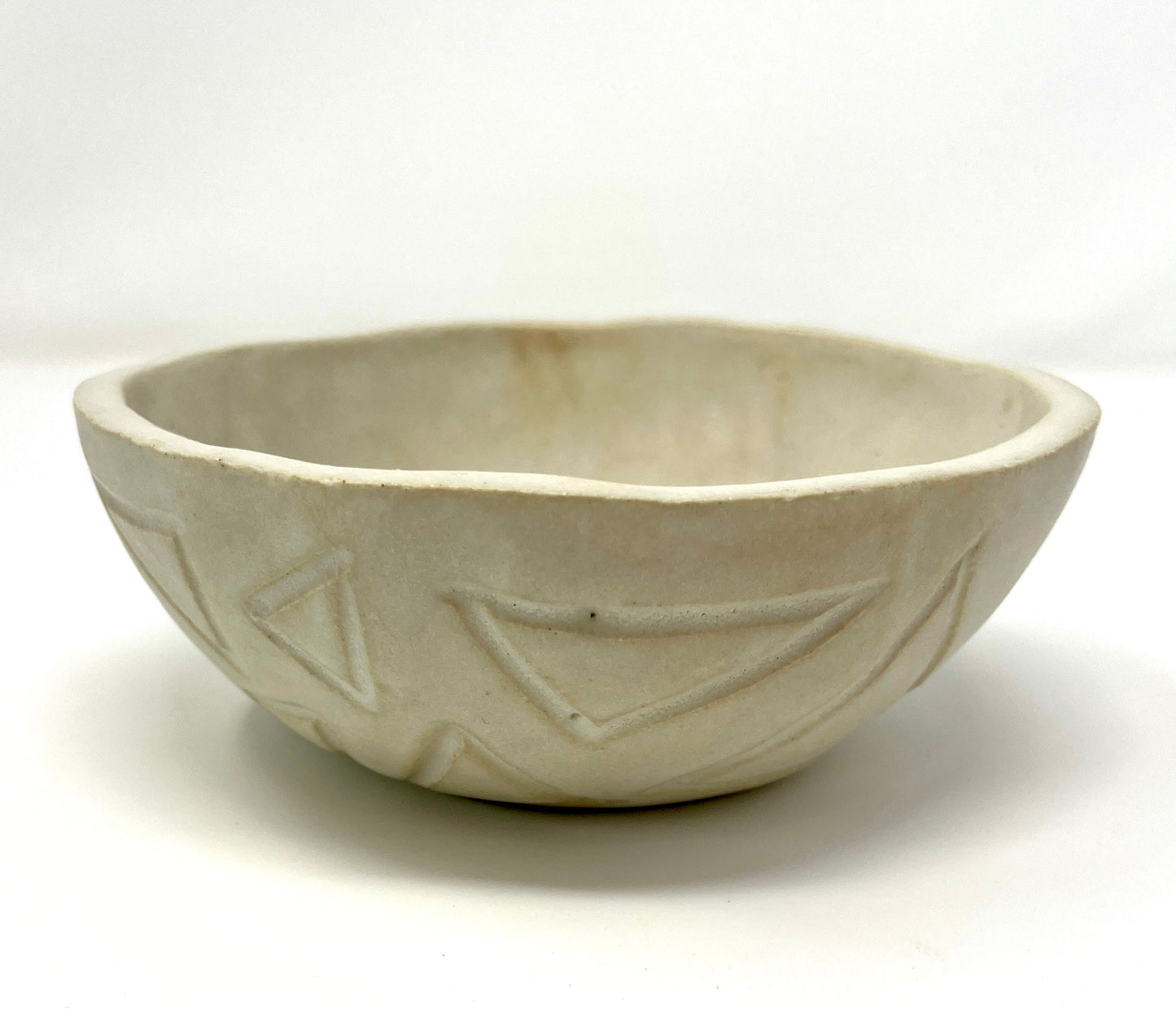 Bronwyn Minton: Carved Bowls