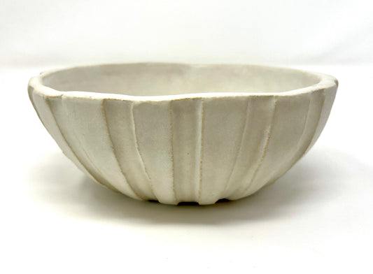 Bronwyn Minton: Carved Bowls