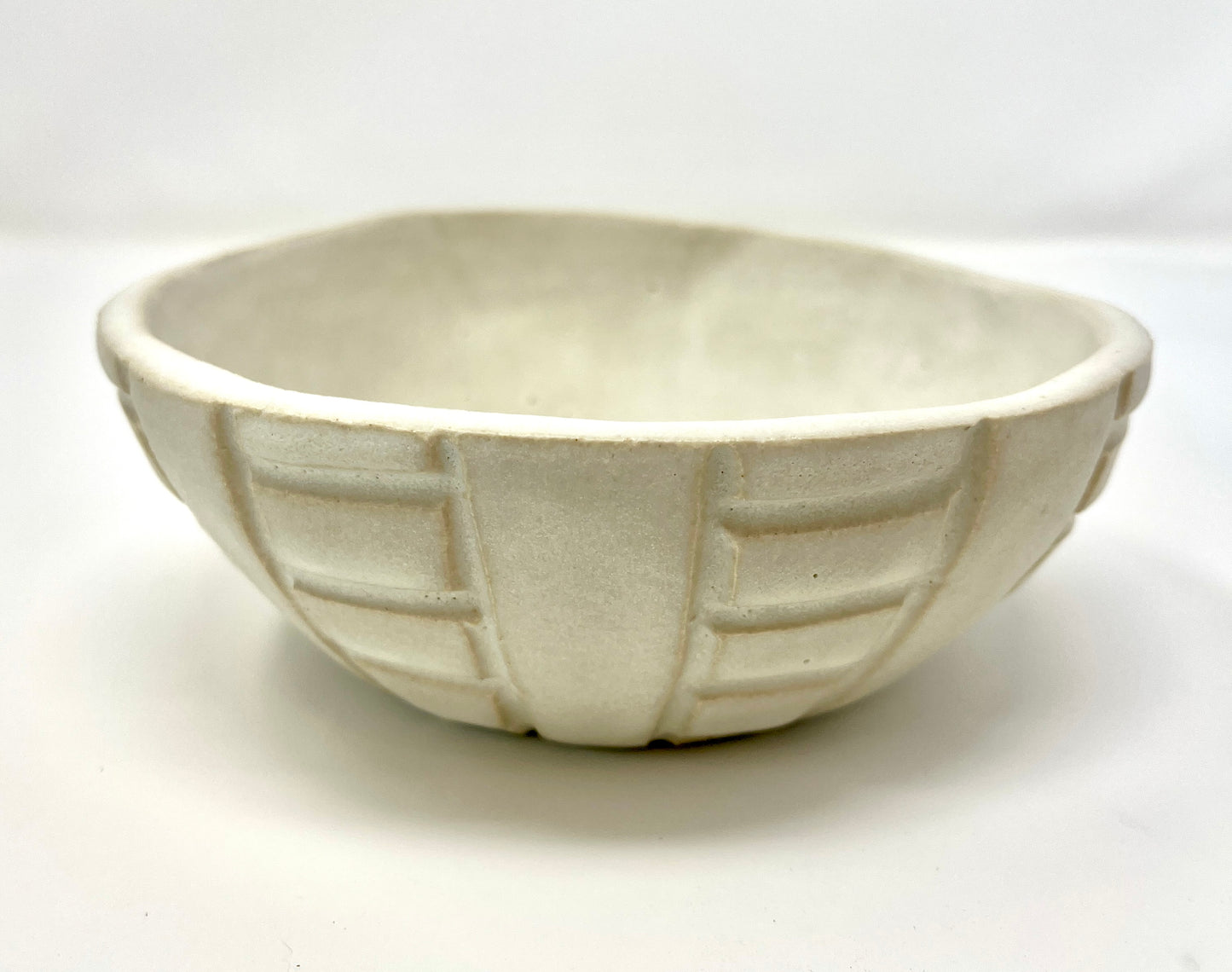 Bronwyn Minton: Carved Bowls