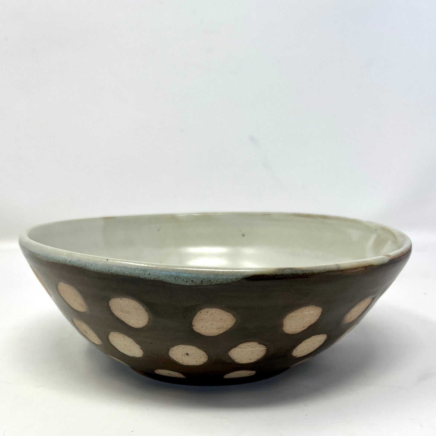 Cate Smith: Dotted Salad Bowls