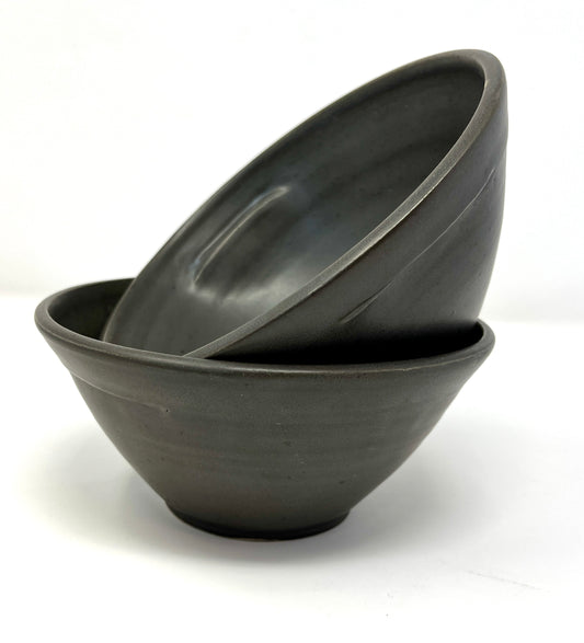 Cate Smith: Small Bowl (Altered Step)